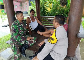 Gelorakan Wilayah Yang Aman dan Nyaman, Babinsa Tipes Datangi Tokoh Masyarakat 