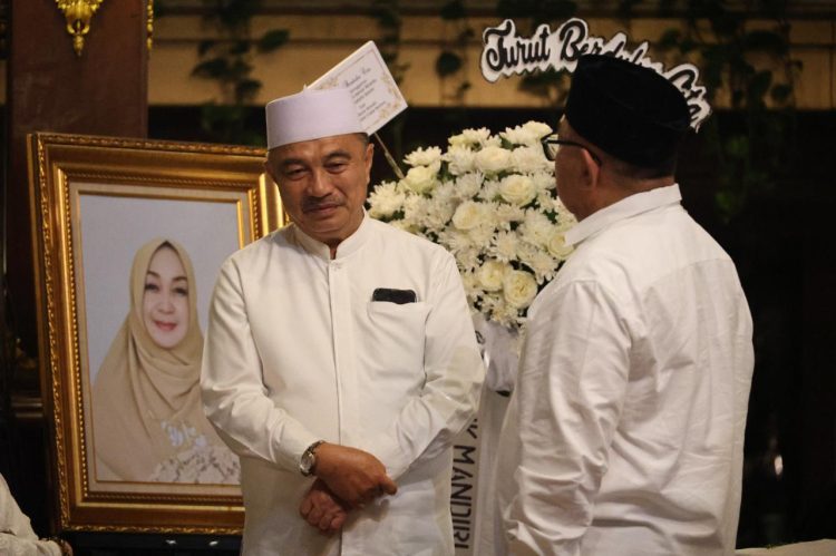 Bobihoe Ucapkan Belasungkawa Atas Wafatnya Istri Wiranto