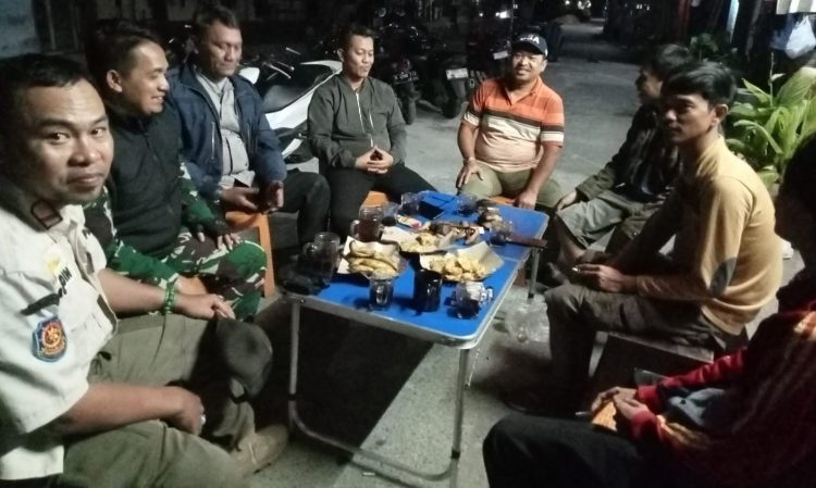 Kodim 0505 Jakarta Timur Gelar Siskamling Keliling Bersama Komduk di Jatinegara