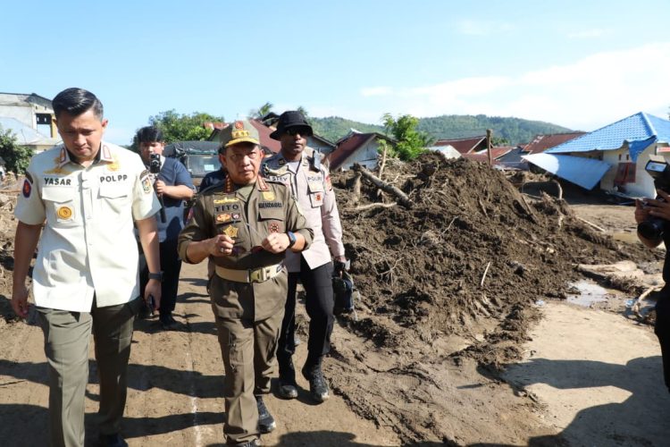 Tito Karnavian Tinjau Bencana Banjir di Aceh, Beri Atensi pada Infrastruktur Publik yang Rusak