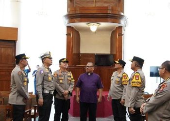 Operasi Lilin Jaya 2025: Beri Rasa Aman di Libur Nataru, Kapolda Metro Jaya Tekankan Pelayanan Humanis kepada Masyarakat