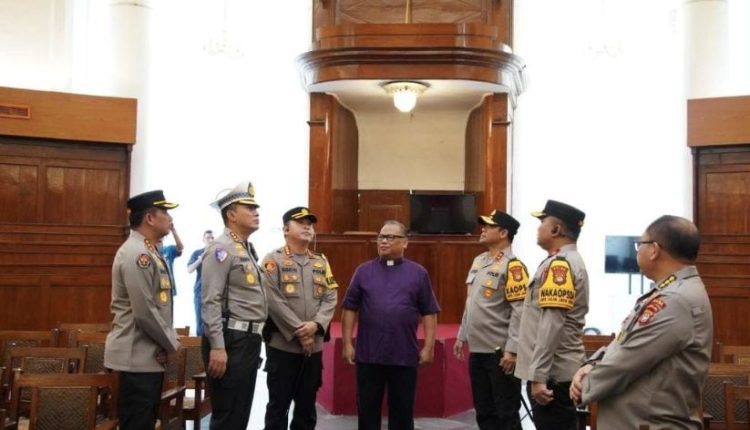 Operasi Lilin Jaya 2025: Beri Rasa Aman di Libur Nataru, Kapolda Metro Jaya Tekankan Pelayanan Humanis kepada Masyarakat