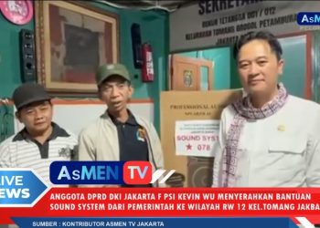 Kevin Wu Serahkan Bantuan Sound System untuk Warga RW 12 Tomang