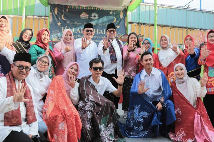 Dari Sukapura untuk Dunia, Rano Karno Perkuat Ekonomi Lewat Batik Betawi